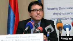 Armenia - Ambassador Traian Hristea, head of the EU Delegation to Armenia, at a news conference in Yerevan, 22Oct2012. 