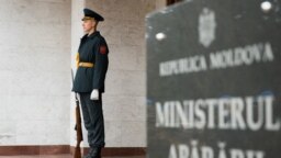 Soldat la Ministerul Apărării