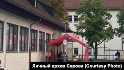 Цирндорф шәһәрендәге качаклар лагере бинасы (Германия)