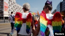 Učesnici ‘Parade jednakosti’ održane u Varšavi za podršku LGBT zajednici u Poljskoj, 8. juni, 2019. 