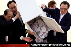 Kandidati opozicije osvojili su skoro 90 odsto mesta – 181 naspram 21 mandata predstavnika vlasti