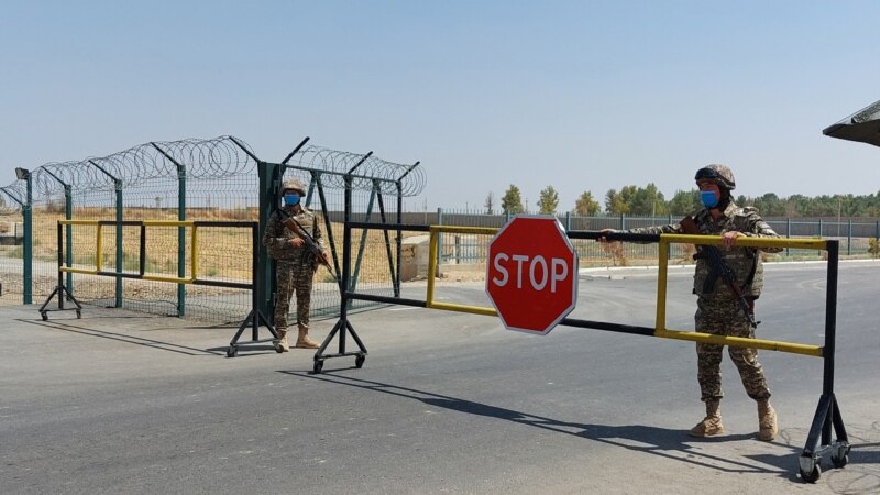 Власти Узбекистана заявили, что не будут депортировать афганцев с истекшими визами
