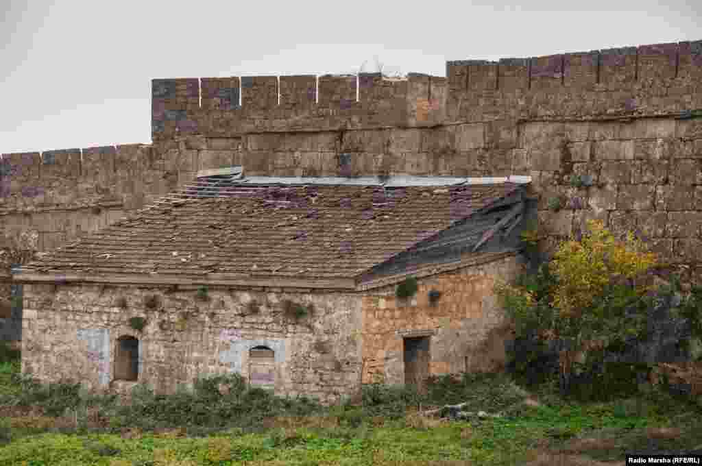 ГIопо кхерамзалла латтийна гIишлонна бIешерашкахь.