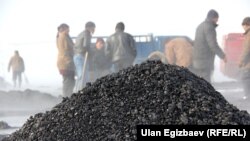 Kyrgyzstan -- Bishkek coal business, 4 February 2014