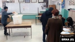 Glasačko mjesto u Foči, istočna BiH, 23. 11. 2025.