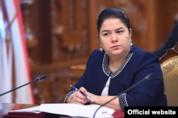 Озода Рахмон.