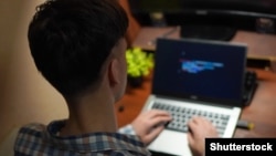 Протокол склали в Каменськ-Уральську на місцевого жителя, який натрапив в інтернеті на інформацію про український полк «Азов» і «Російський добровольчий корпус», що воює на боці ЗСУ (фото ілюстративне)