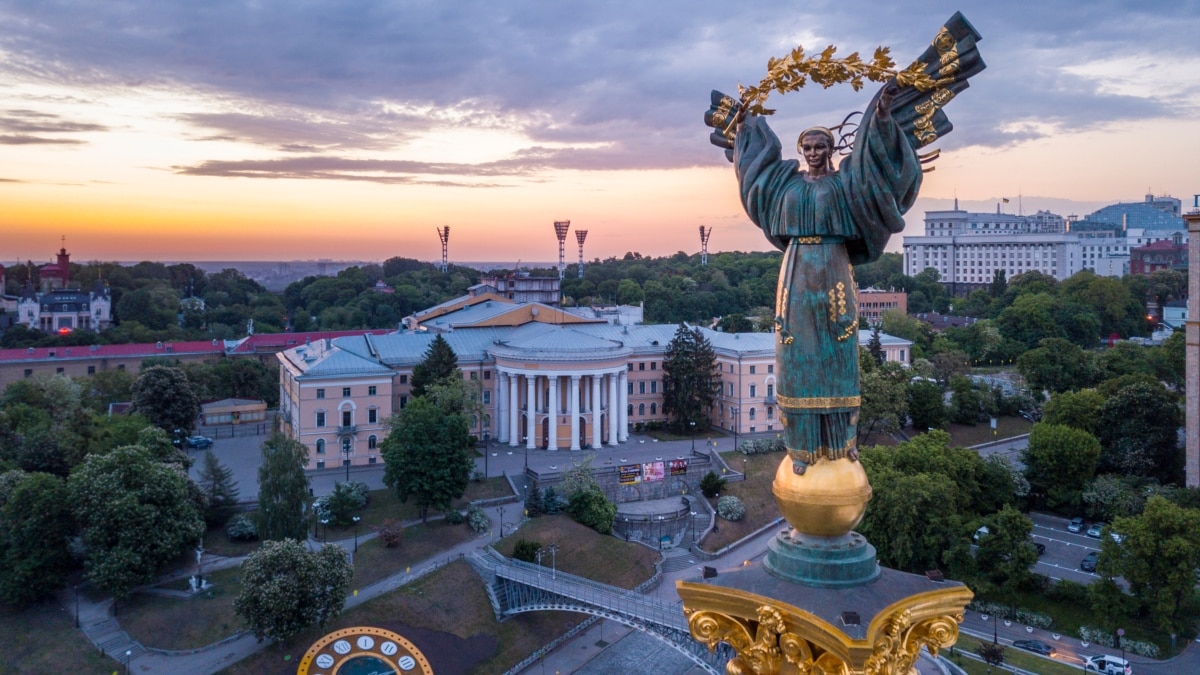 Свобода України не підлягає обговоренню – Єврокомісія