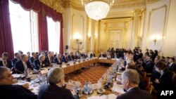 اجتماع سابق في لندن لآعضاء التحالف الدولي ضد داعش - 22 كانون الثاني 2015