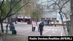 Угрупування «ДНР» та «ЛНР» проводять псевдовибори на Донбасі