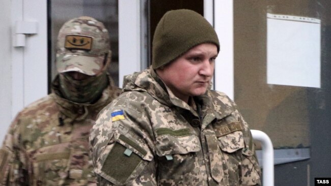 Один из арестованных украинских моряков в суде Симферополя