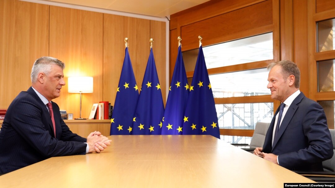 Hašim Tači i Donald Tusk u Briselu 15. aprila