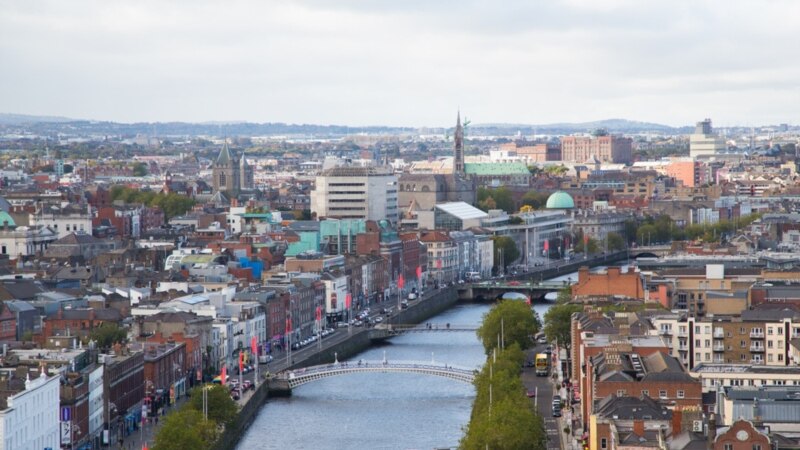 Popullsia irlandeze kalon 5-milionëshin për herë të parë nga viti 1851