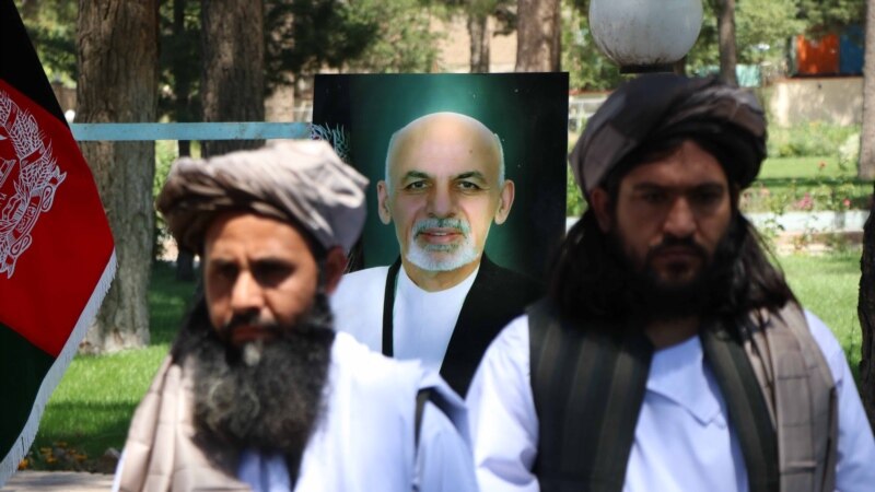 Авганистан ослободува 900 талибански затвореници