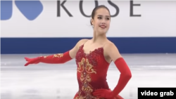 Russian 15-year-old Alina Zagitova has won the European figure-skating championship.