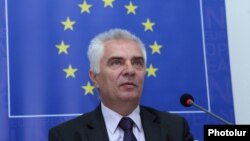 Armenia - Piotr Switalski, the head of the EU Delegation in Armenia, speaks in Yerevan, 4Jul2016.