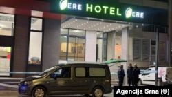 Aldina Jahić  ubijena je u toaletu jednog mostarskog hotela, a ubistvu su prethodile prijetnje njenog bivšeg dečka Anisa Kalakdžića, Mostar, 16. novembar 2025.