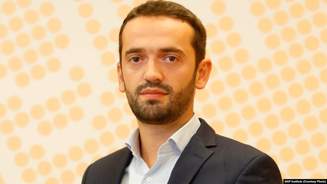 Blendi Hasaj, drejtor ekzekutiv në Institutin për Hulumtime të Avancuara, GAP, në Prishtinë.