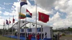 Zastava Crne Gore vijori pred sjedištem NATO