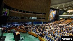 Генеральний секретар ООН Антоніу Гутерріш виступає під час засідання Генеральної Асамблеї ООН, 22 лютого 2023 року 
