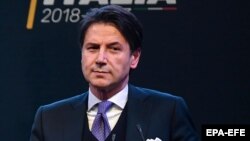 Italiýanyň täze premýer-ministri Juzeppe Konte (Giuseppe Conte) 