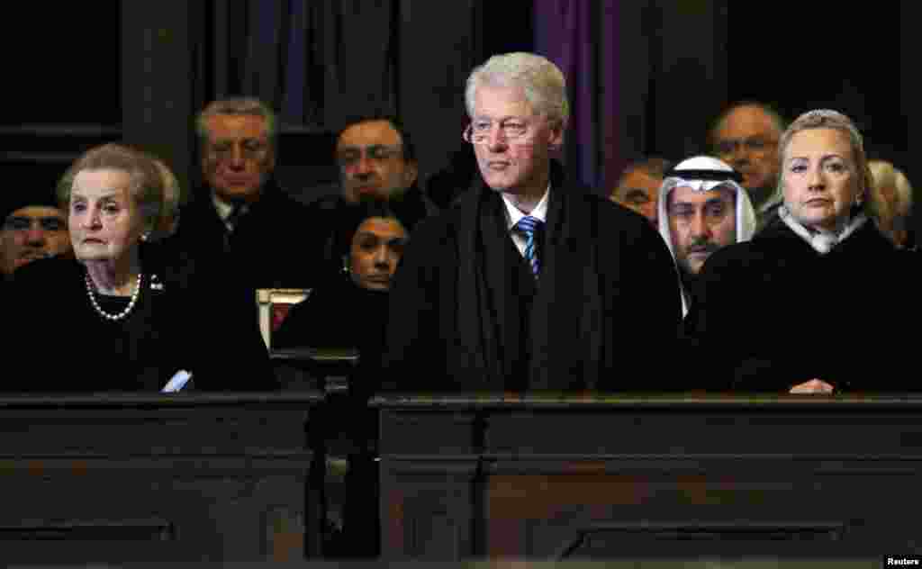 Czech Republic - Former U.S. Secretary of State Madeleine Albright (L), former U.S. President Bill Clinton (R) and Secretary of State Hillary Clinton (C) attend the funeral ceremony for the late former President Vaclav Havel at Prague Castle's St. Vitus C