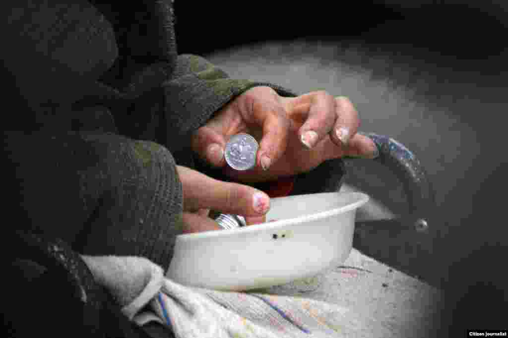 242 ლაშა ღუღუნიშვილი: "Make Love Not War"