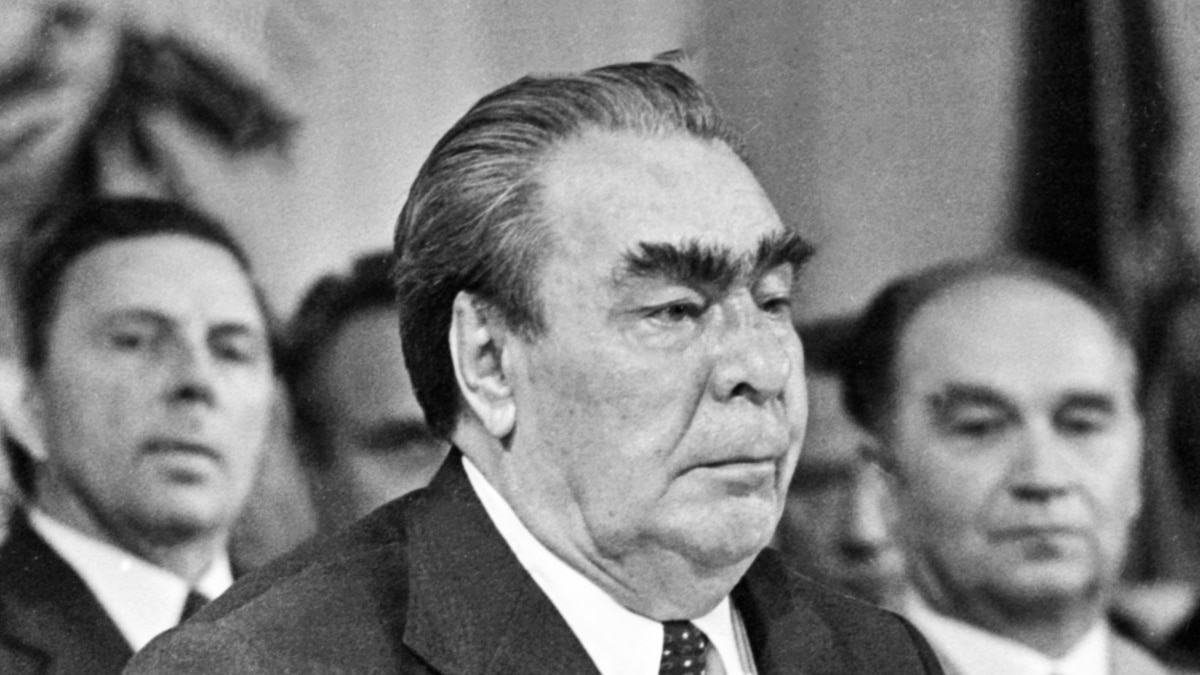 The City Hall of Dnipro left Brezhnev the title of honorary citizen of the city