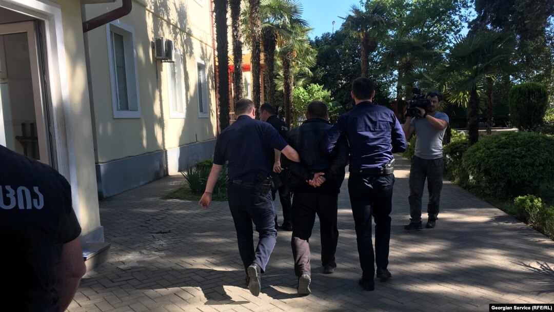 Обвинения задержанному участнику потасовки в Зугдиди на момент подготовки материала предъявлены не были