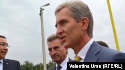 Victor Ponta, Guenther Oettinger și Iurie Leancă.