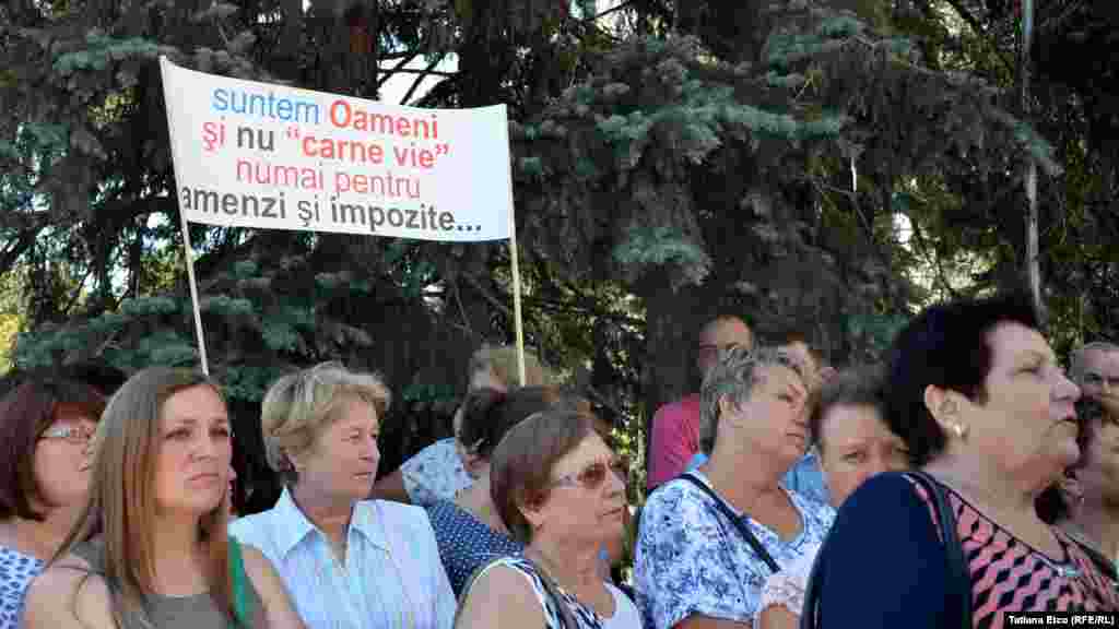 Moldova - Protest of little businessmen, Chișinău