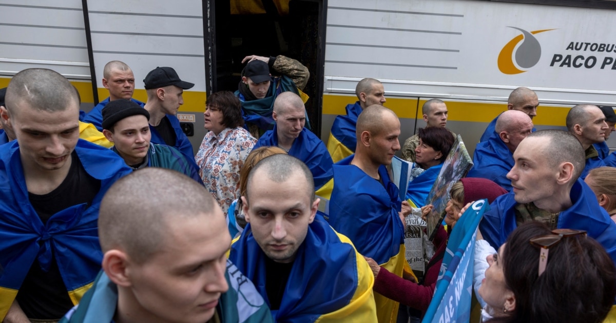 Ukraina dhe Rusia shkëmbejnë një numër të madh të burgosurish