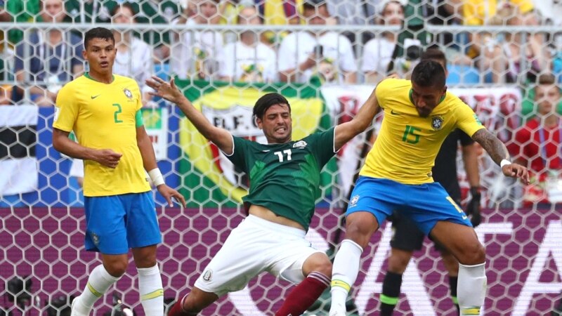Бразильцы вышли в четвертьфинал чемпионата мира по футболу