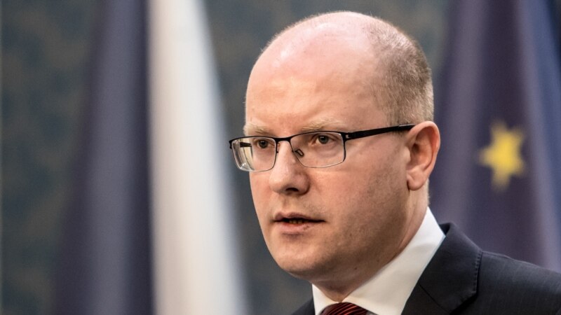 Премьер-министр Чехии добивается отставки министра финансов Андрея Бабиша