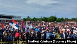 Predsednik sindikata Kolubare tvrdi i da ukoliko ugalj kao energent bude izbačen u tako kratkom roku, Srbija nema napravljene zamenske kapacitete (na fotografiji protest radnika Kolubare, Lazarevac, maj 2021.)