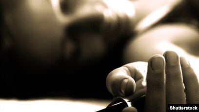 Жыныстық қатынасқа шақырды