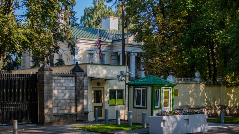 Bjelorusija će smanjiti broj osoblja u ambasadi SAD-a u Minsku