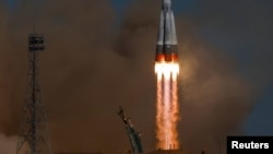 "Союз" зымыраны Байқоңырдан ғарышқа самғаған сәт (көрнекі сурет)