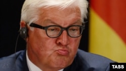 German Foreign Minister Frank-Walter Steinmeier is calling for a news arms control deal with Russia to avoid an accidental war.