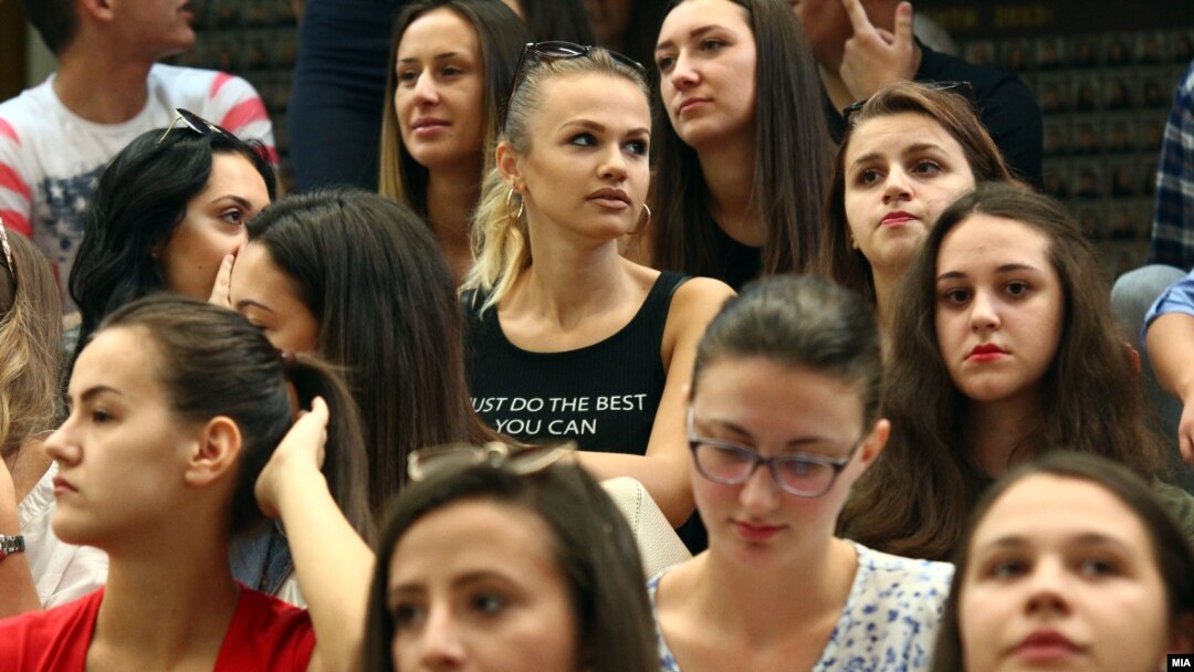 Студенти, факултети
