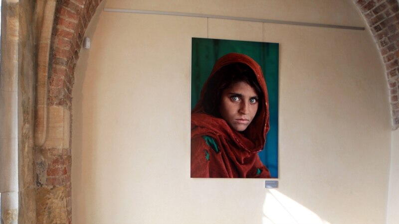 Italia strehon afganen që ishte imazh i National Geographic