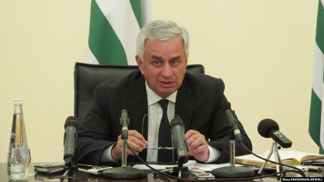 Члены Общественной палаты во время встречи с президентом Раулем Хаджимба выражали свою обеспокоенность в связи с резко обострившейся криминогенной ситуацией