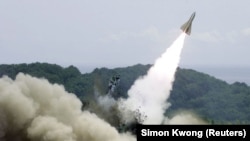 Lansiranje rakete Hawk američke proizvodnje u vojnoj bazi na jugu Tajvana, 10. maj 2002. 