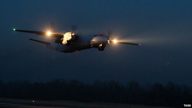 Военно-транспортный самолет Ан-26