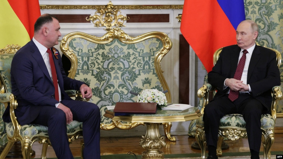 Алан Гаглоев и Владимир Путин