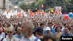 Під час мітингу опозиції в Москві, 12 червня 2013 року