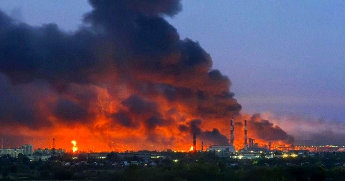 У Генштабі ЗСУ повідомили про ураження Рязанського НПЗ і станції "Небо-У" в Криму