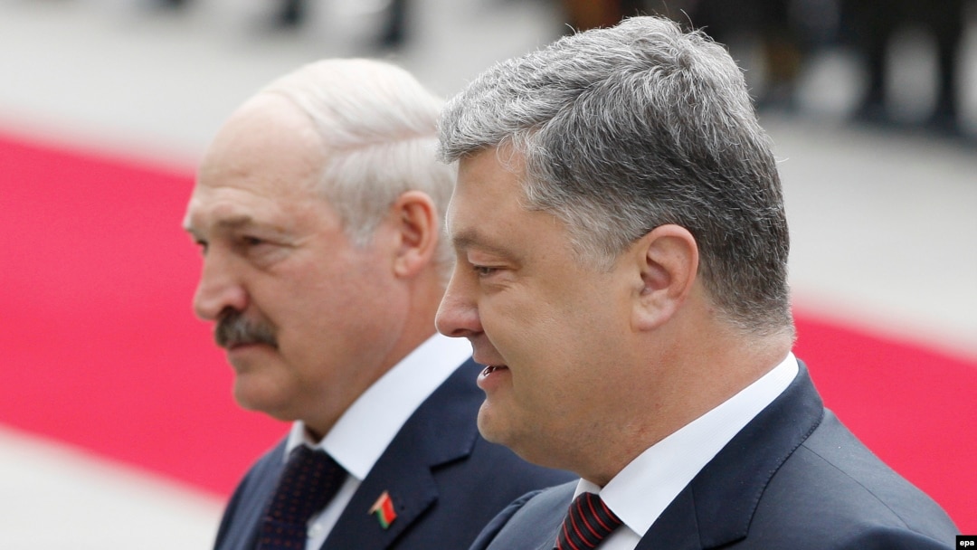 Президент України Петро Порошенко та президент Білорусі Олександр Лукашенко. Архівне фото
