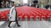 Sarajevo marked the 20th anniversary of the wartime siege with an event called &quot;Sarajevo Red Line,&quot; in memory of those who died. (RFE/RL / Midhat Poturovic)