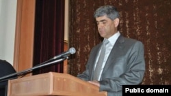 Nagorno-Karabakh - Vitali Balasanian, a retired army general an presidential candidate, gives a speech.